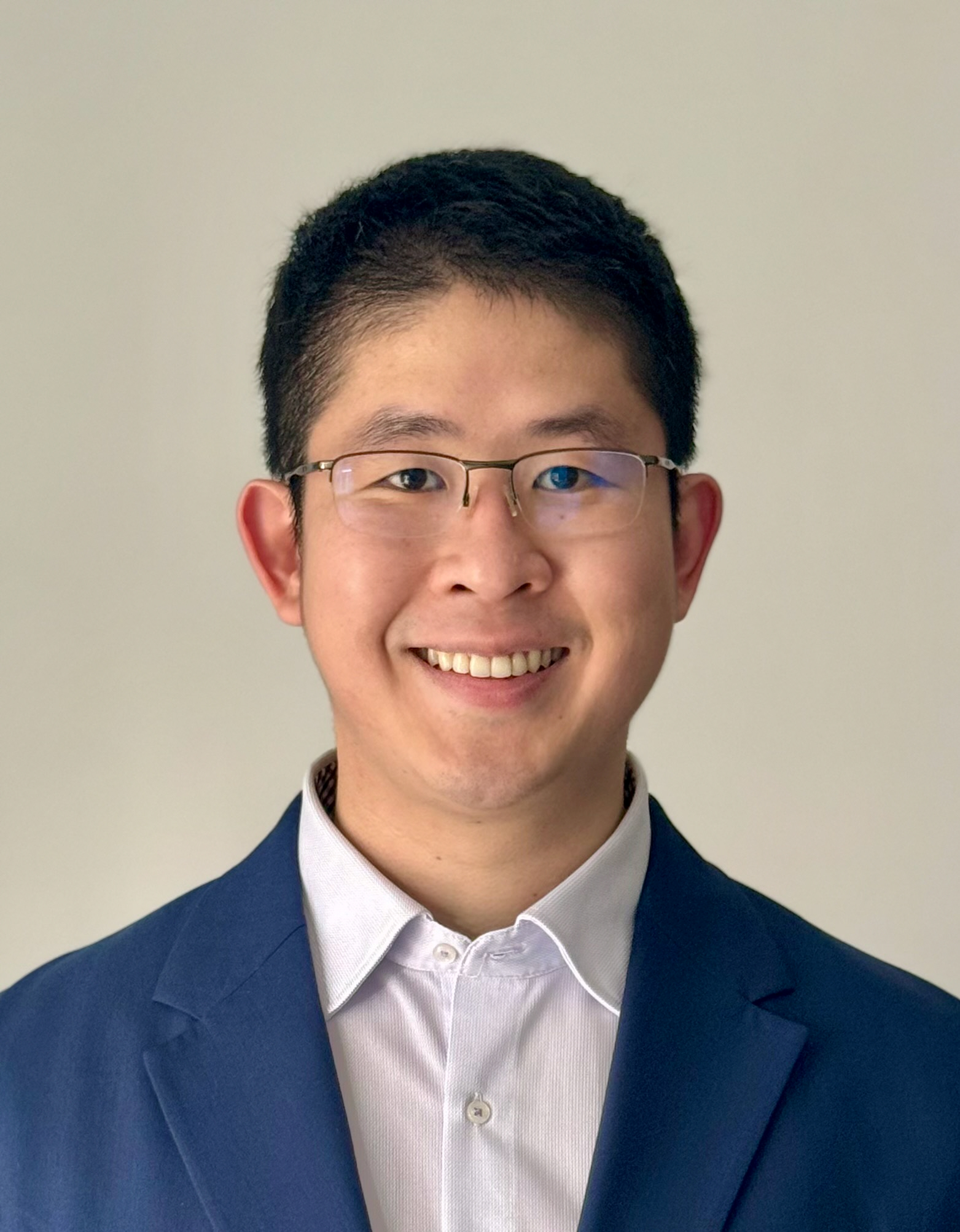 Photo of Dr Kang Hean Wu