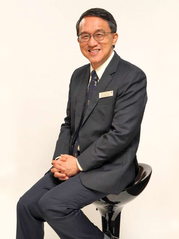 Photo of Prof James Hui