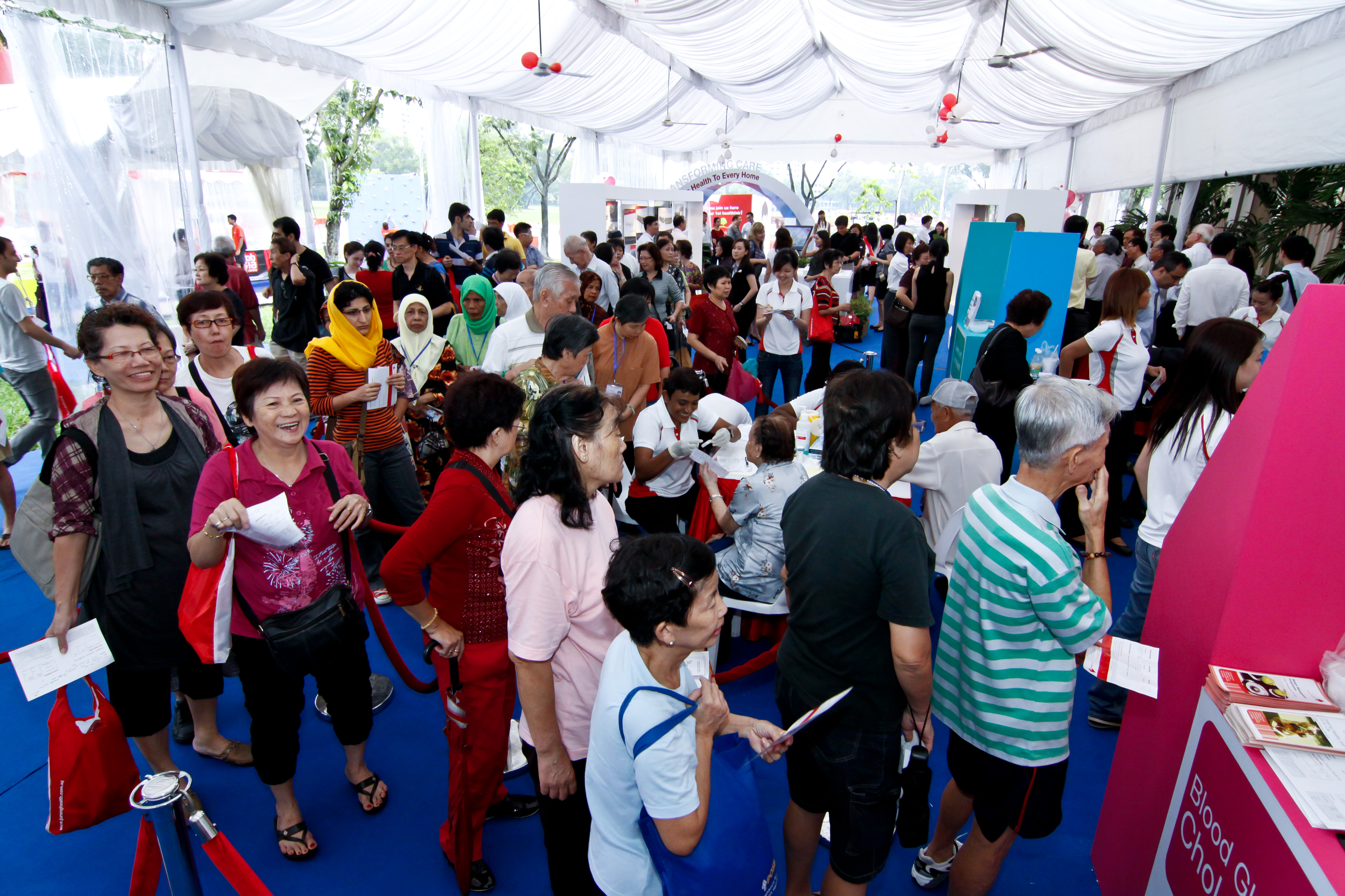 2010-NTFGH-JHC-Groundbreaking-Ceremony-11092010-(9).jpg