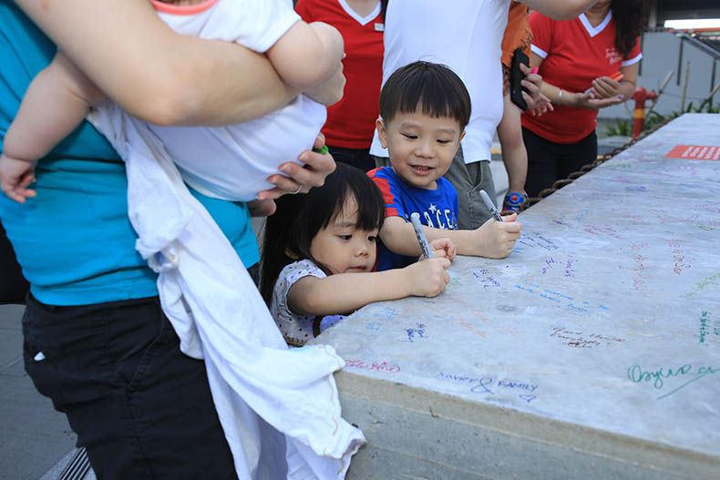 2014-CommunityOutreachJEM-11012014 (2).jpg