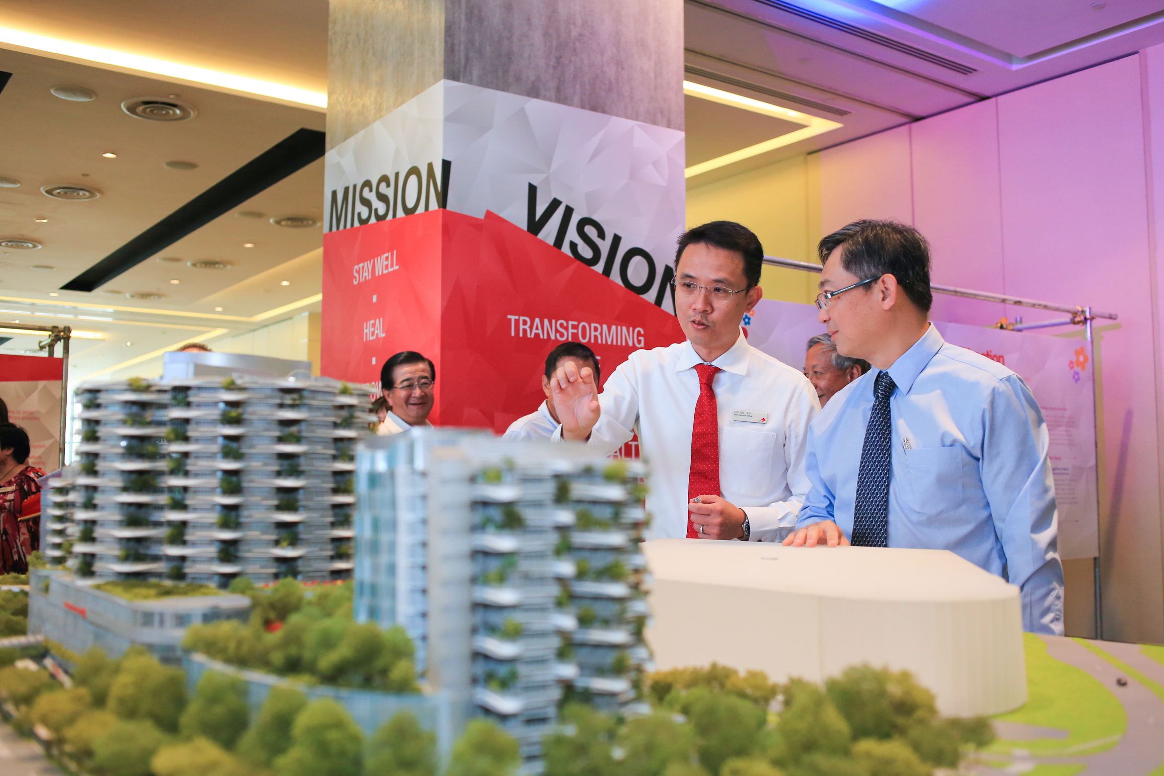 2014-NTFGH-Topping-Out-20012014-(16).jpg
