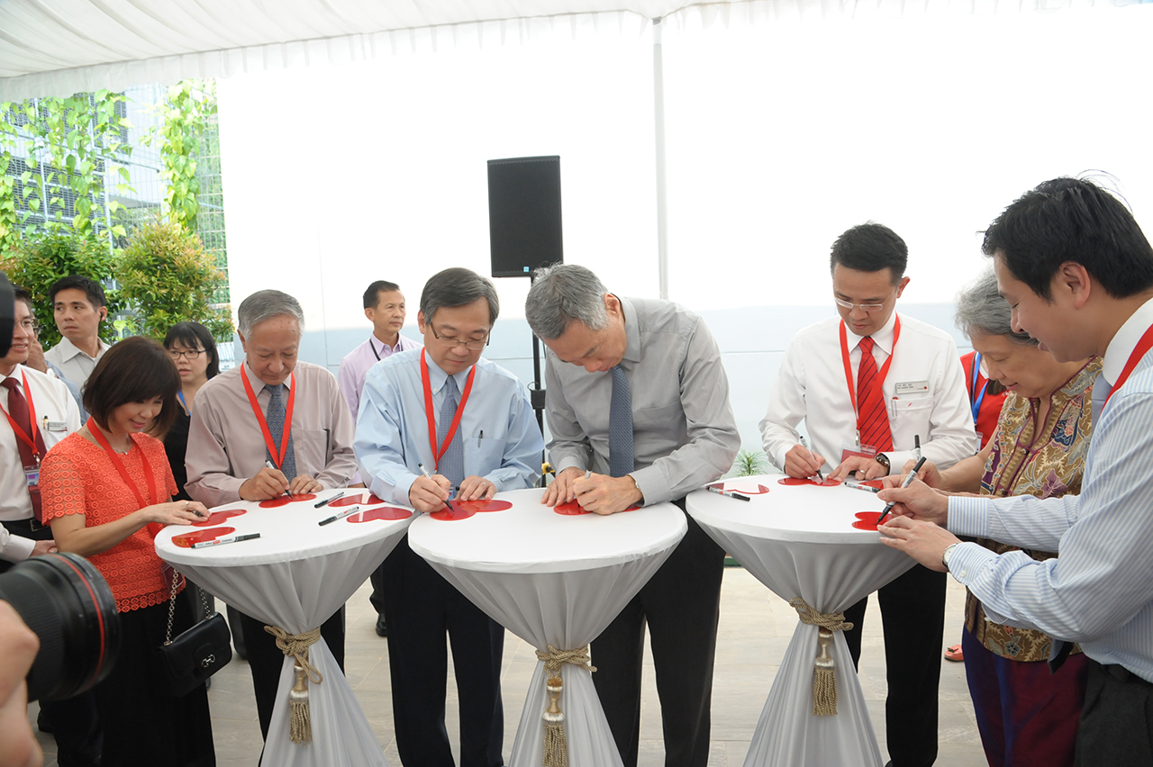 2015-OpeningNTFGH-JCH-10102015-(12).jpg