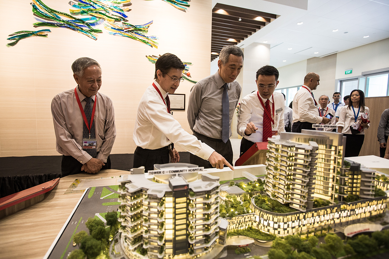 2015-OpeningNTFGH-JCH-10102015-(18).jpg