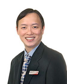 Photo of Dr Lim Liang