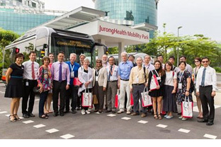 JurongHealth Campus hosts delegates from the World Cities Summit 2016